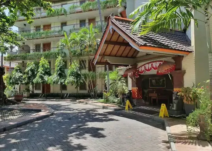 C&c Jayakarta Legian Kuta Bali * スミニャック