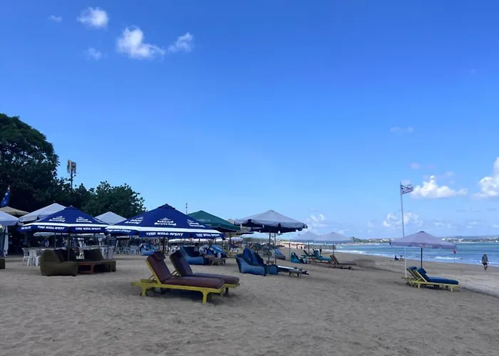 アパート C&c Jayakarta Legian Kuta Bali スミニャック