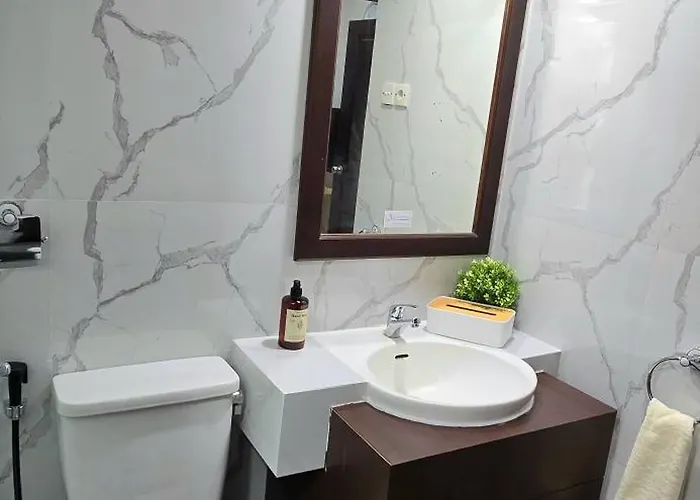 アパート C&c Jayakarta Legian Kuta Bali *
