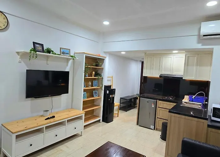 C&c Jayakarta Legian Kuta Bali スミニャック